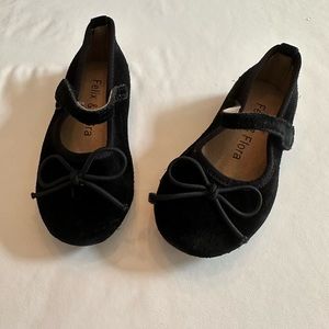 Felix and Flora - Black Dress Shoes - Size 11 Toddler